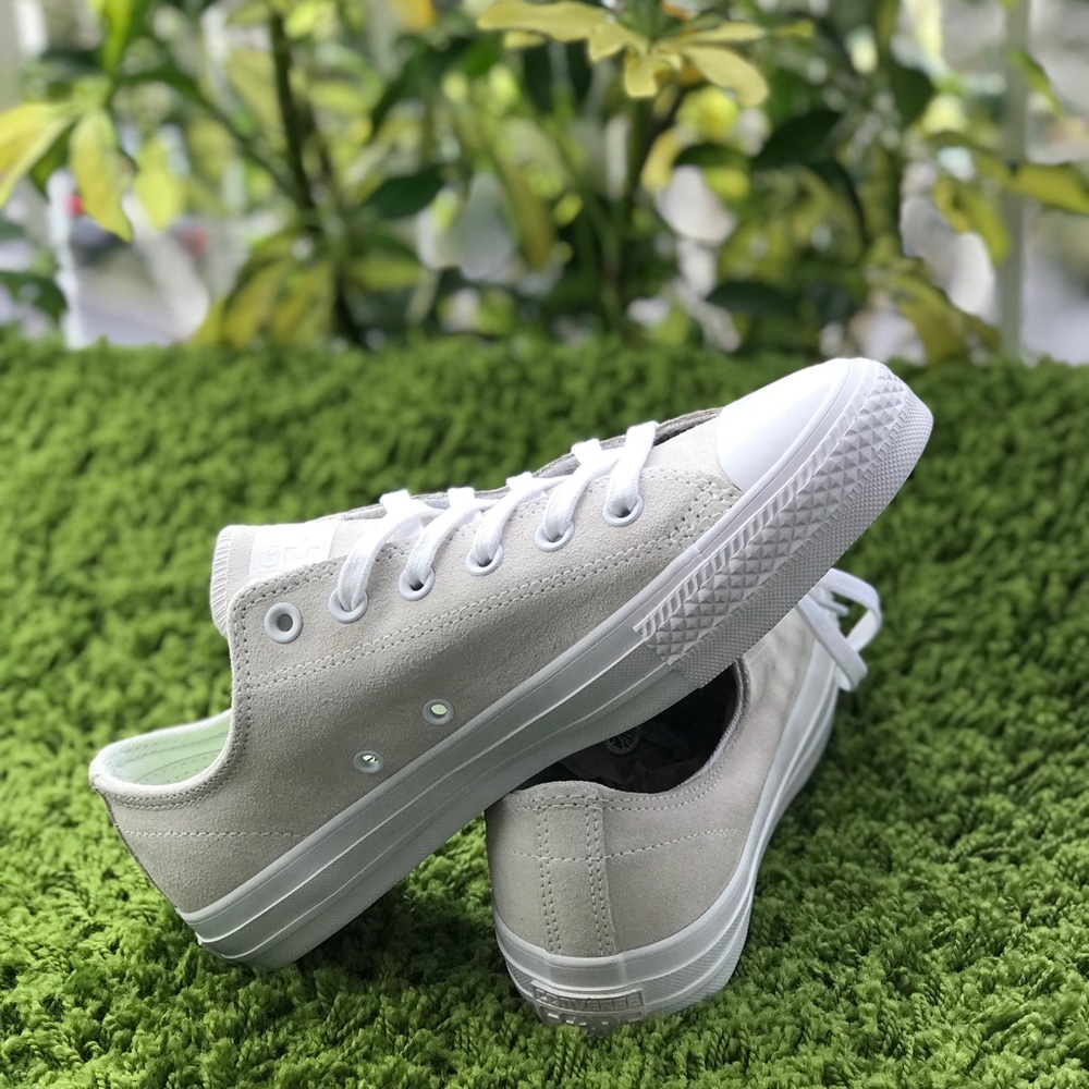 NWT Converse AdVulk CTAS Pro Suede Cream WMNS - Picture 4 of 7